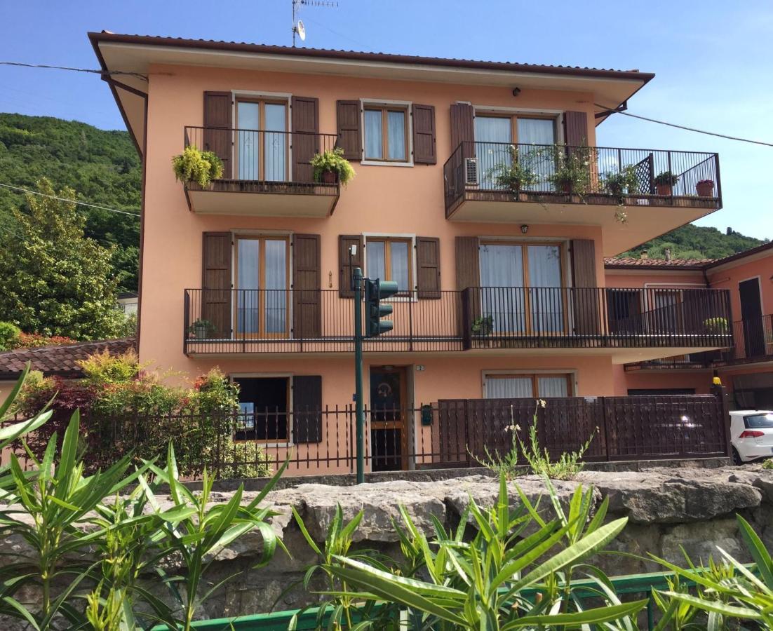 Casa Bertuzzi Apartment Torri Del Benaco Exterior photo